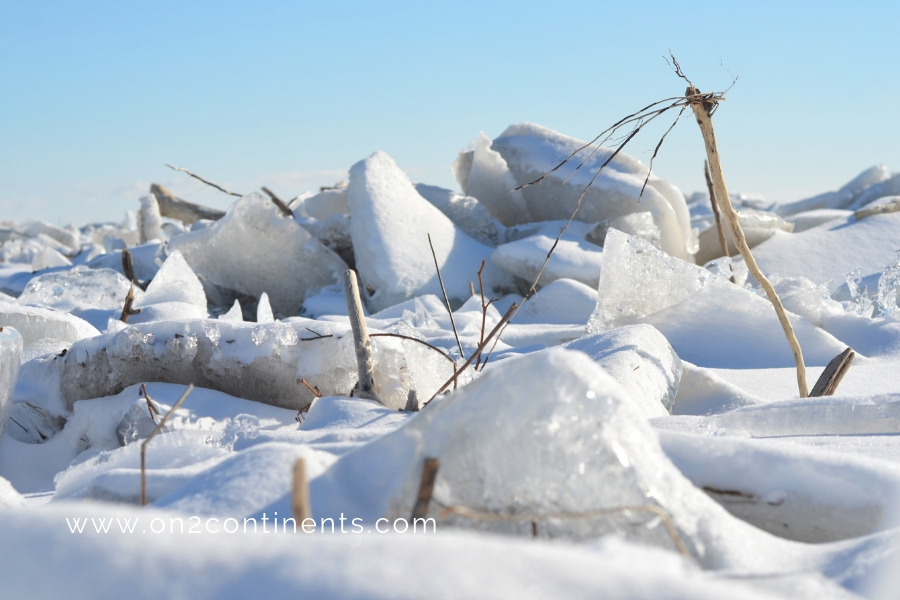 Winter wonderland landscape on Lake Erie